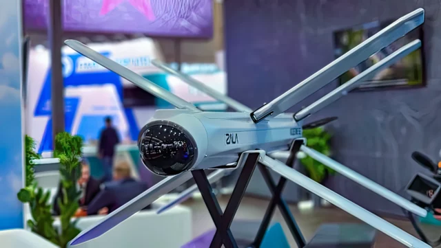 Rusia exhibirá por primera vez el dron Lancet-E en IDEX 2025