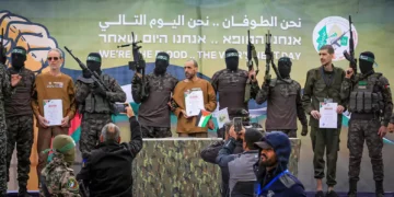 Israel rechaza comparación de CNN entre rehenes y terroristas