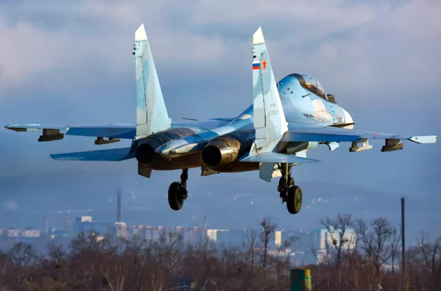 El Su-30M2: un caza ruso poco común pero altamente versátil