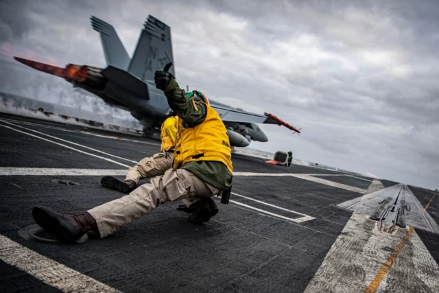 F/A-18: las claves que lo hacen un caza de combate formidable
