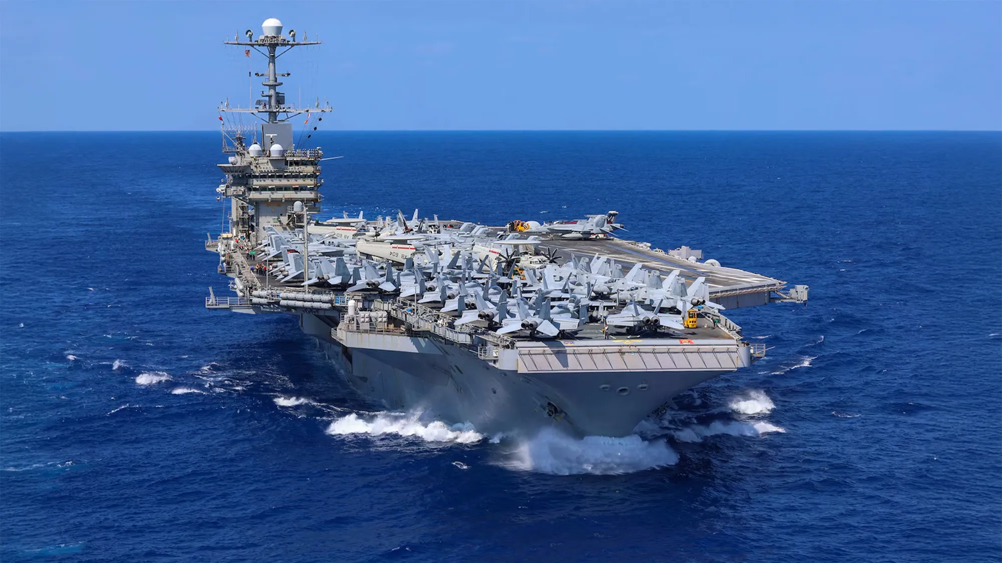 El USS Harry S. Truman choca con un buque mercante frente a las costas de Egipto