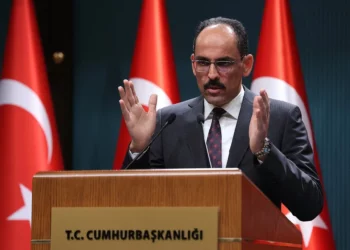 El portavoz presidencial turco, Ibrahim Kalin, ofrece una conferencia de prensa en Ankara, el 25 de mayo de 2022 (Adem ALTAN / AFP)