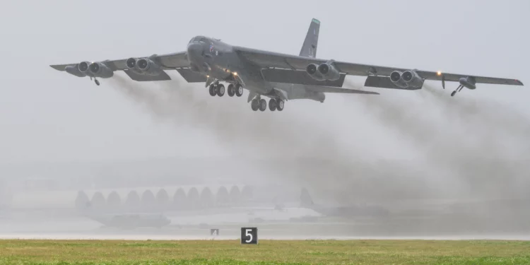 ¿Cuántos B-52 Stratofortress se construyeron?