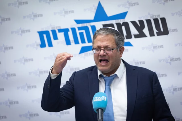 Ministros israelíes condenan a Australia por prohibir a legislador Rothman