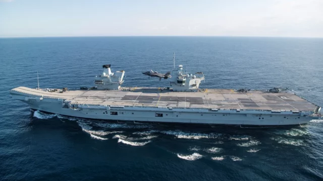 El HMS Prince of Wales liderará el CSG25 en el Indo-Pacífico