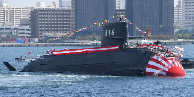 Japón incorpora el submarino JS Raigei a su flota en Kure