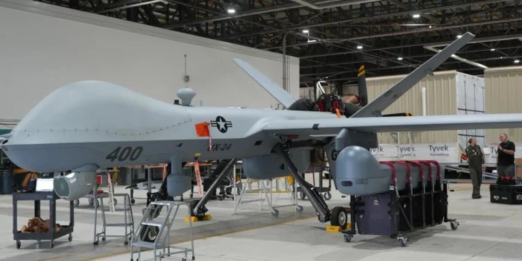 El USMC recibe primera cápsula SkyTower II para MQ-9 Reaper