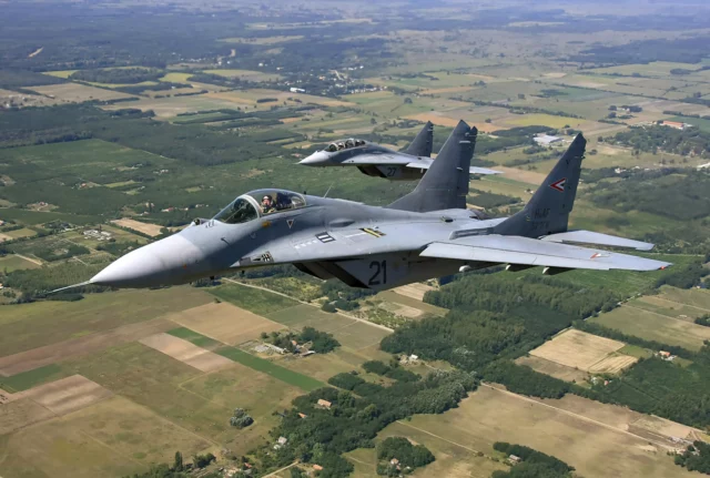 Serbia adquiere viejos cazas MiG-29 para un aliado de la OTAN