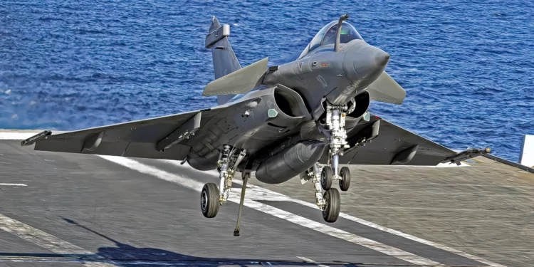 Dassault Aviation planea fabricar hasta cinco Rafale al mes