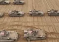 Israel alista a su tercera división para ampliar ofensiva en Gaza