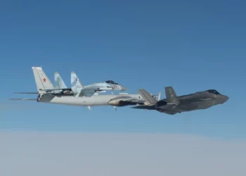 Seis aviones rusos interceptados por F-35 y F-16 sobre el mar de Bering