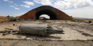 Israel bombardea tres bases sirias que Turquía evaluaba ocupar