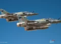 Dos Mirage 2000D RMV volando sobre Yibuti durante la campaña de pruebas en 2021.