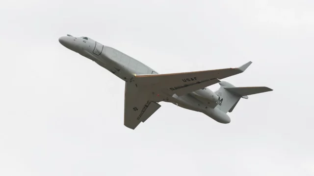Italia adquiere dos aviones EA-37B Compass Call por $300 millones