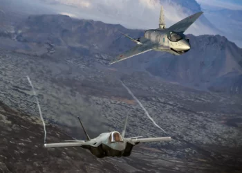 El Su-75 Checkmate reta al F-35A en el escenario estratégico
