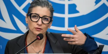 La ONU evalúa renovar a Albanese pese a acusaciones de antisemitismo