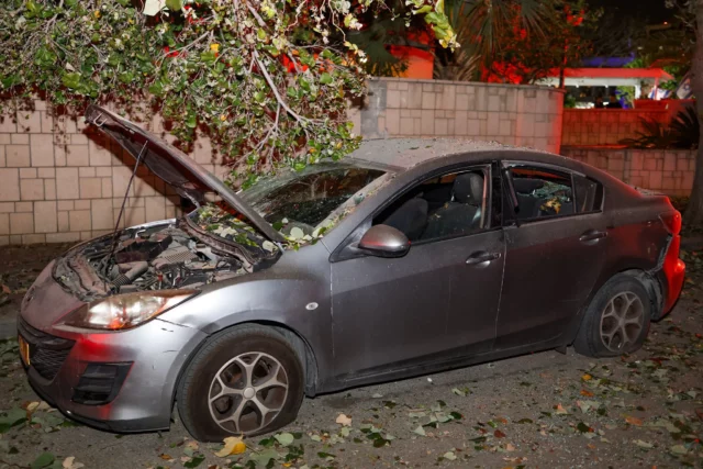 Un cohete de Hamás impacta en Ashkelón tras andanada de 10