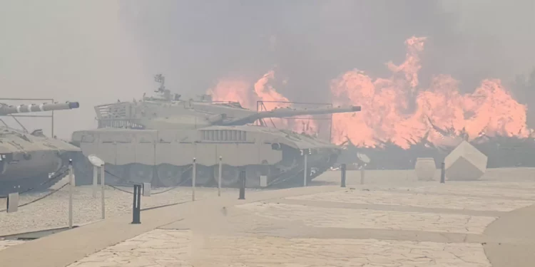 Incendios amenazan tanques históricos cerca de Jerusalén