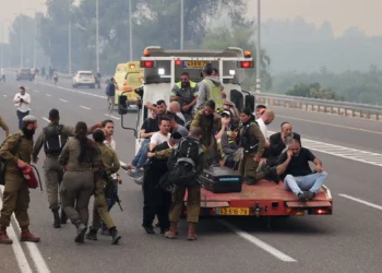 Incendios en Ruta 1 de Israel generan evacuaciones masivas