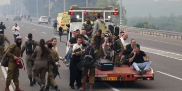 Incendios en Ruta 1 de Israel generan evacuaciones masivas