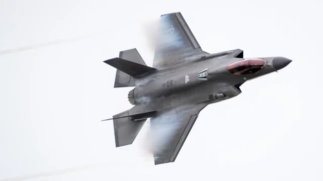 OTAN logra primer derribo aire-aire con F-35: dron ruso sobre Polonia