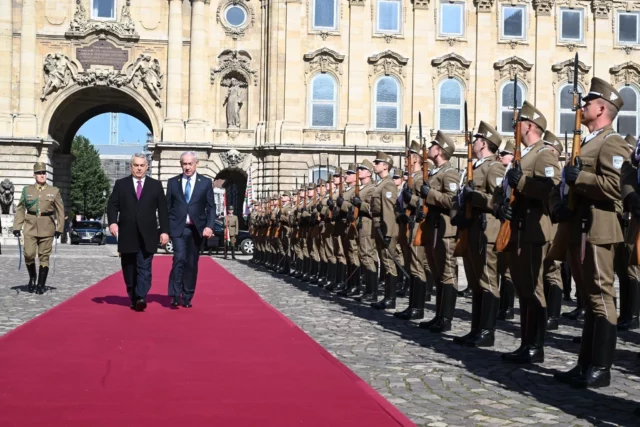 Netanyahu elogia en Budapest la salida de Hungría de la CPI