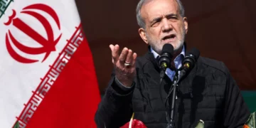 Irán dice que no busca armas nucleares y propone inversión de EE. UU.