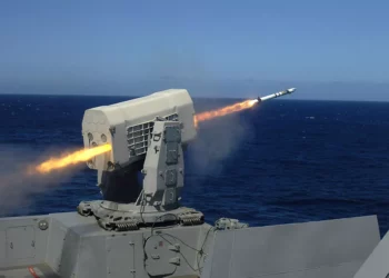 EE.UU. encarga misiles RAM Block 2B a Raytheon por $23.7 M