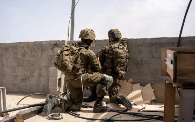 Tropas israelíes destruyen túnel de Hamás bajo jardín de infantes en Rafah