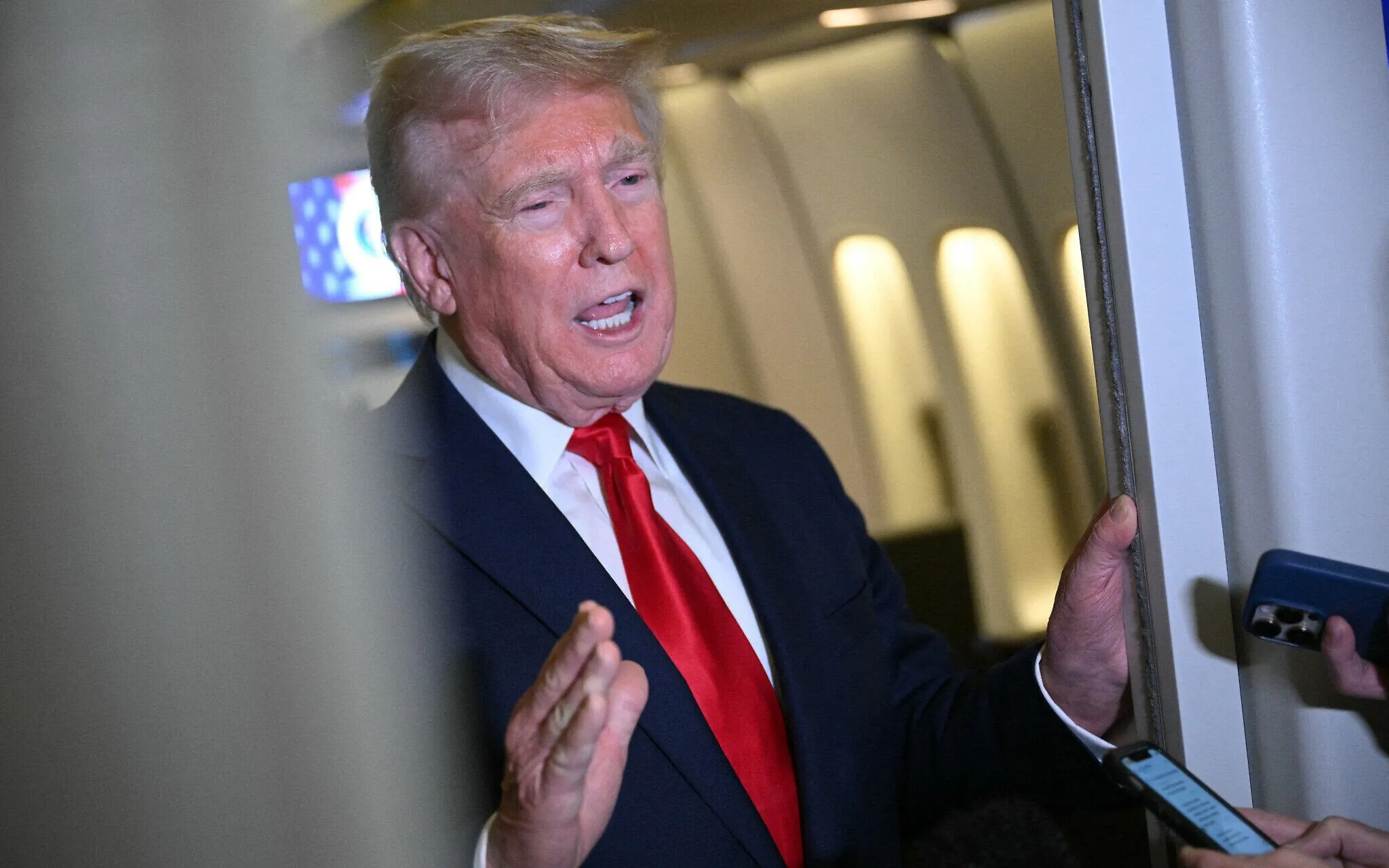 Trump dice que tomará una decisión sobre Irán “muy rápidamente”