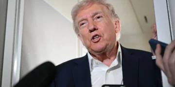 Trump: La acción militar contra Irán es completamente posible