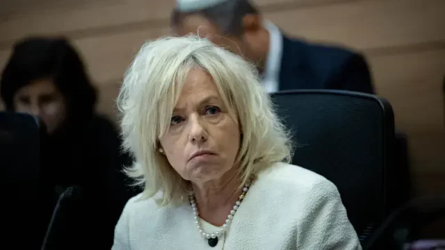 Las nuevas sanciones del Fiscal General contra los estudiantes de la yeshiva