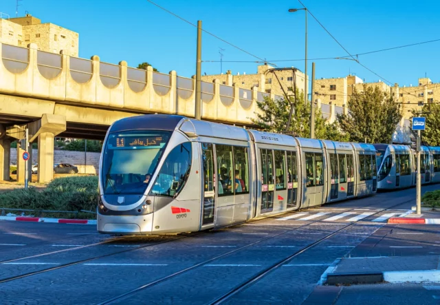 Comienzan obras de la nueva sección del tren ligero en Jerusalén