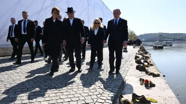 Netanyahu rinde homenaje a víctimas del Holocausto en Budapest