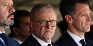 Primer ministro australiano retira a un crítico de Israel del gabinete
