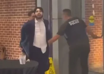 Asistieron a tirador pensando que era víctima en Washington