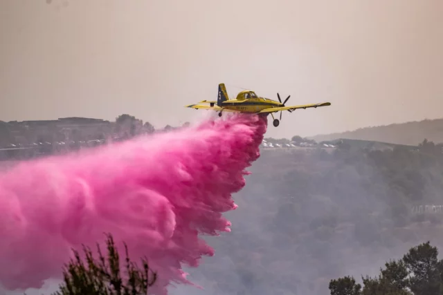 Israel enviará aviones a Chipre para ayudar a combatir un mortífero incendio forestal