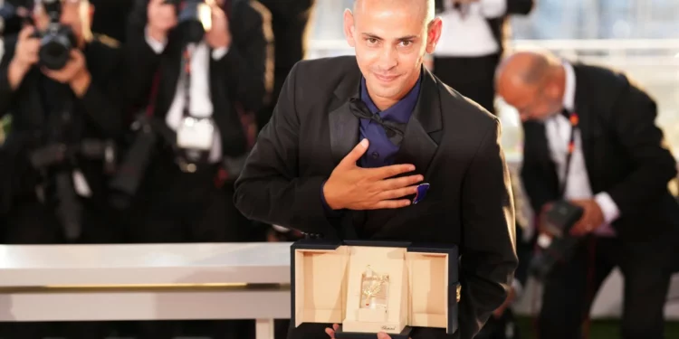 Cineasta árabe israelí gana un premio en Cannes: “Esto es por Palestina y por la paz”