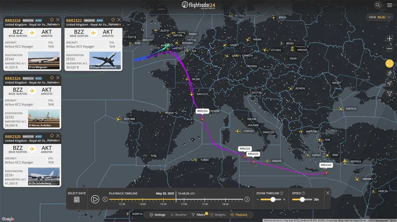 Captura de pantalla de Flightradar24 que muestra cuatro Voyagers en tránsito hacia Akrotiri. (Crédito de la imagen: Flightradar24.com)
