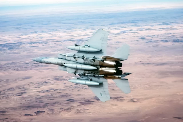 F-15C Eagle aplastó al MiG-29 en la Guerra del Golfo