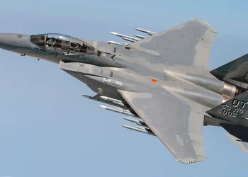 El F-15EX supera al F-35 con su carga masiva de armamento