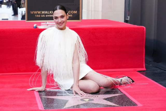 Protestas anti-Israel perturban filmación de Gal Gadot en Londres