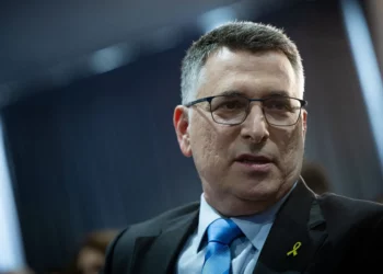 Israel fortalece lazos con Etiopía en visita oficial de Sa’ar