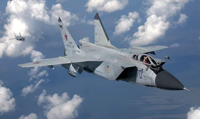 El MiG-31 sigue siendo el interceptor más temido del Ártico