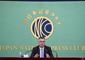 Ministro de Defensa de Israel arremete contra el eje iraní en Japón