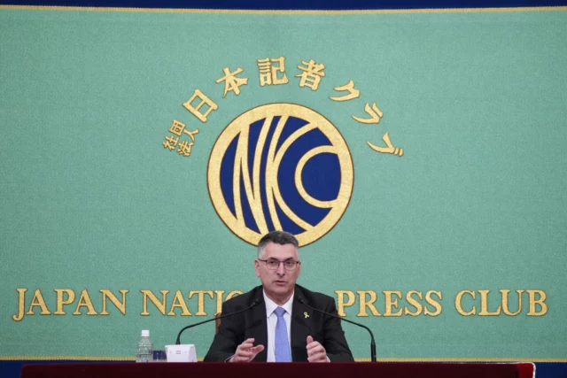 Ministro de Defensa de Israel arremete contra el eje iraní en Japón