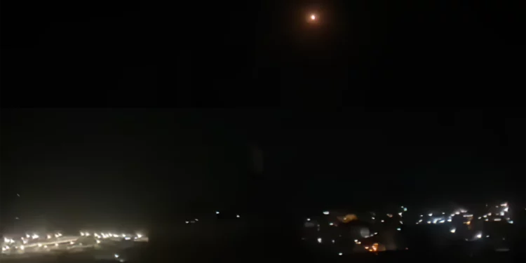 Alerta de ataque aéreo en Tel Aviv: Israel intercepta misil hutí