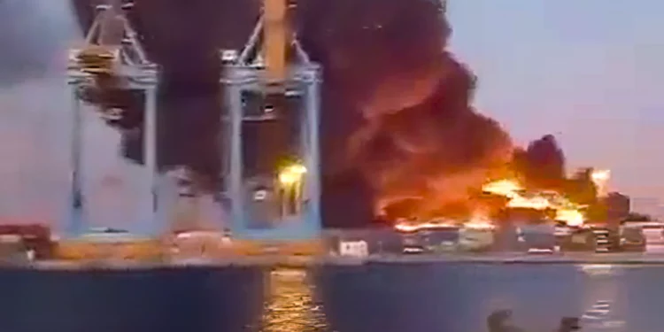 Explosiones sacuden Port Sudan por ataques de drones