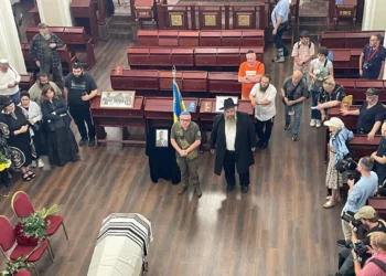 Rabino de Kiev impulsa protocolo contra cremación de soldados judíos