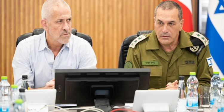 Jefes FDI y el Shin Bet se reúnen para aprobar ampliación de operaciones terrestres en Gaza